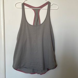 Lululemon tank